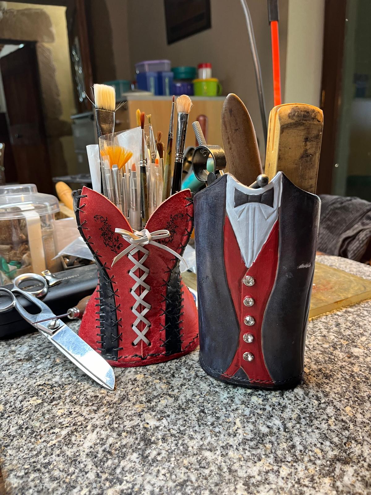 porte pinceau Monsieur et madame en cuir mode