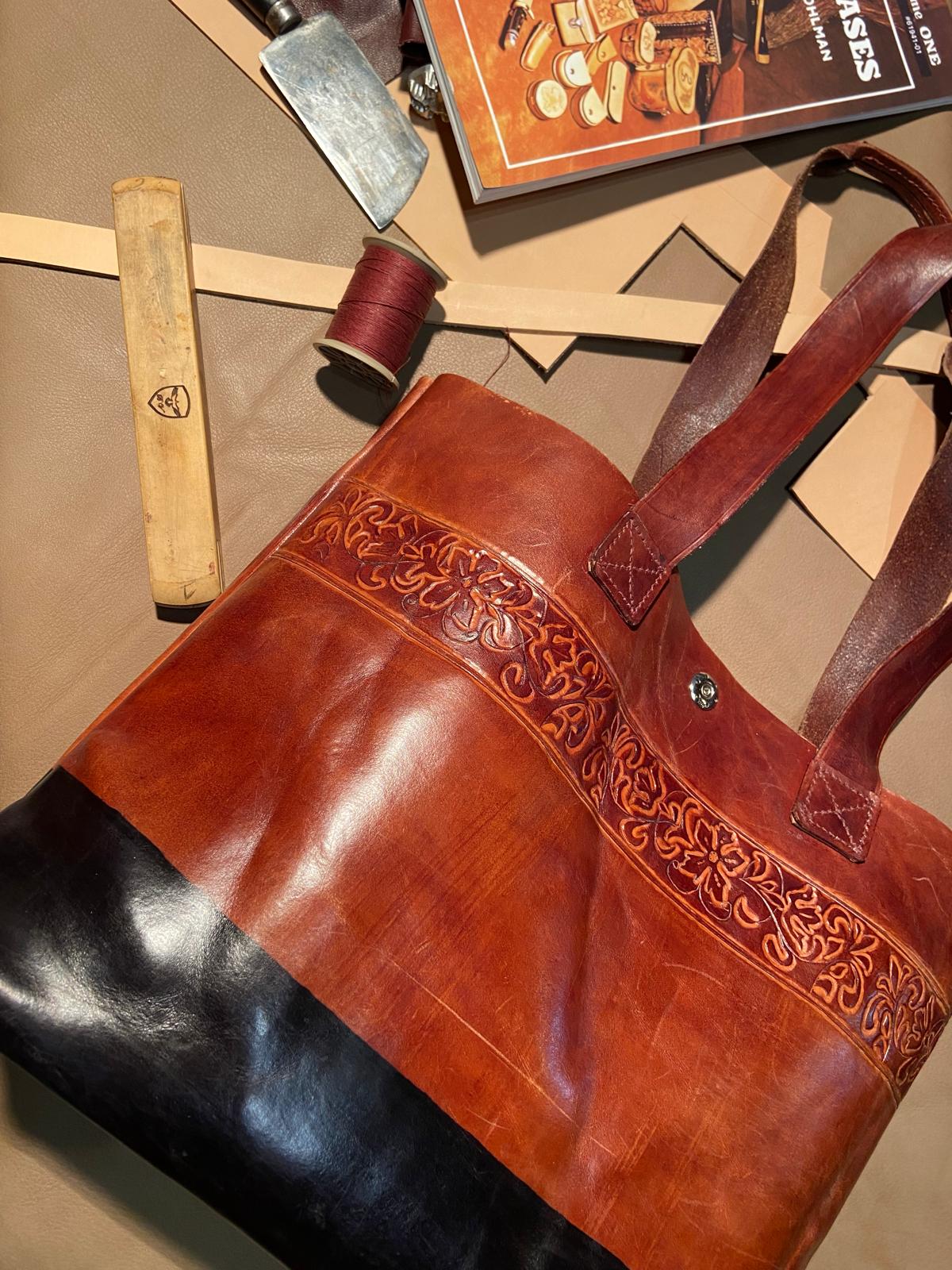 sac à main en cuir bicolore